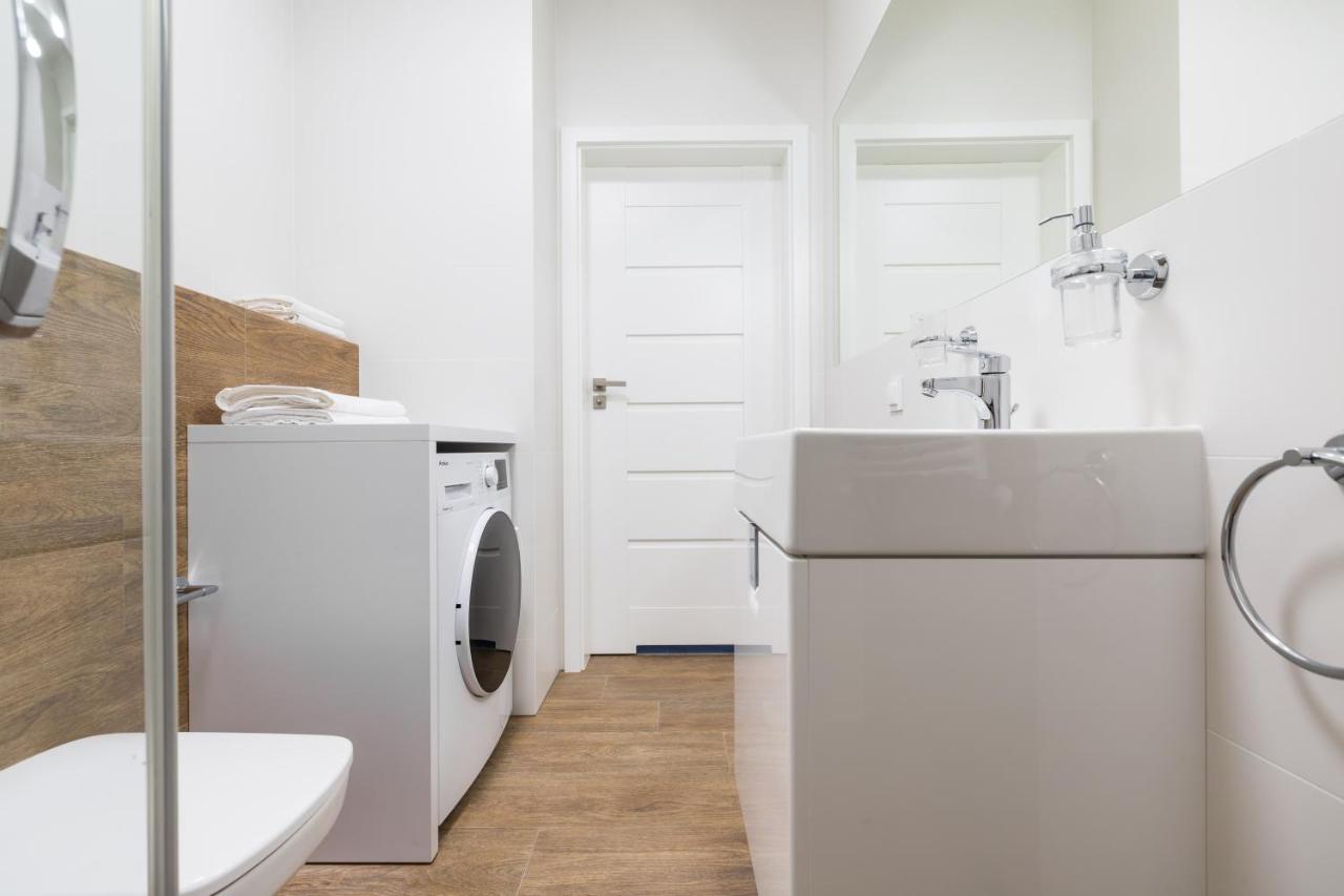 Luksusowy Apartament Przy Targach Poznaň Exteriér fotografie