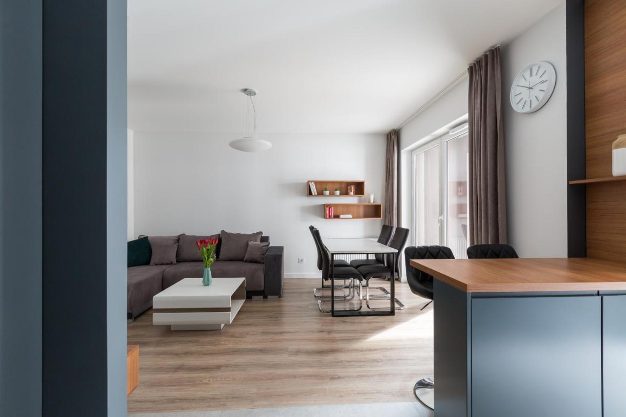 Luksusowy Apartament Przy Targach Poznaň Exteriér fotografie
